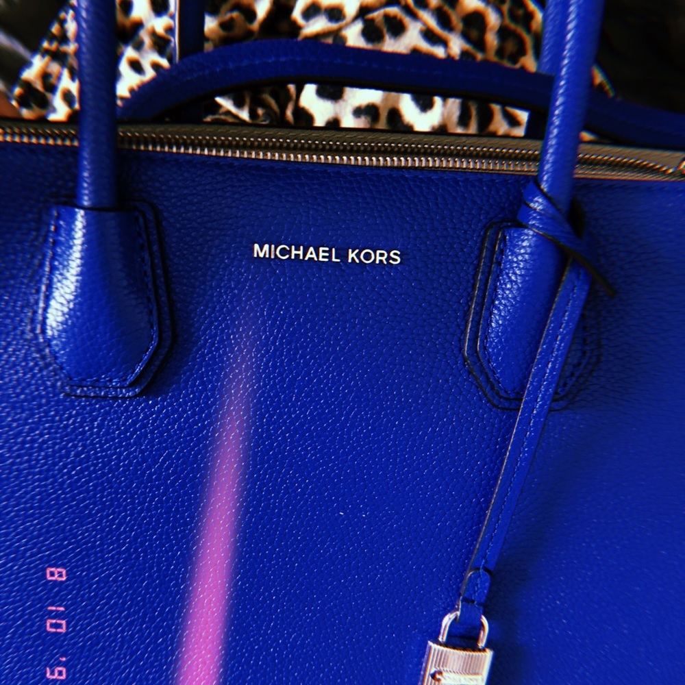 Michael Kors tote with shoulder strap